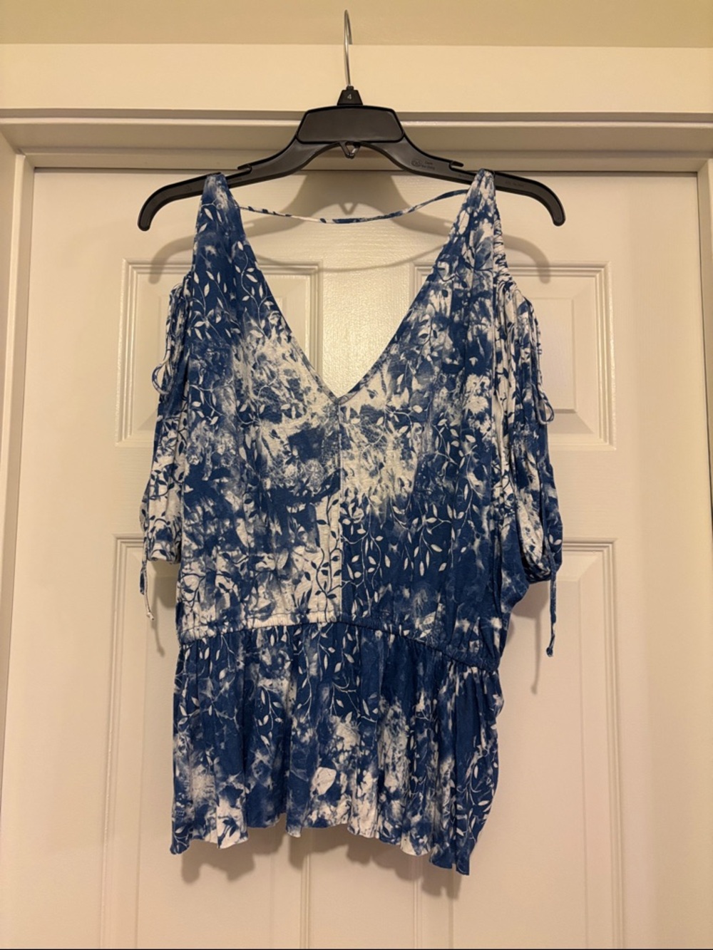 Free People Blue & Cream V-Neck Cold Shoulder Top